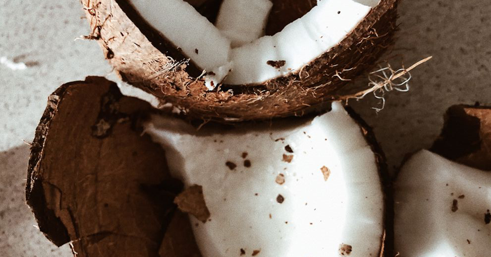 Can You Use Coconut Oil as Lube | Gynecologist Solves Safety Quanna Can You Use Coconut Oil as Lube | Gynecologist Solves Safety Quanna